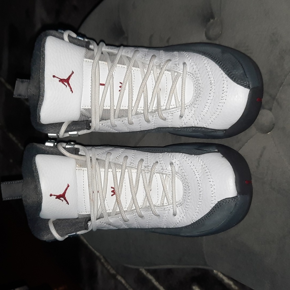 Jordan Retro 12